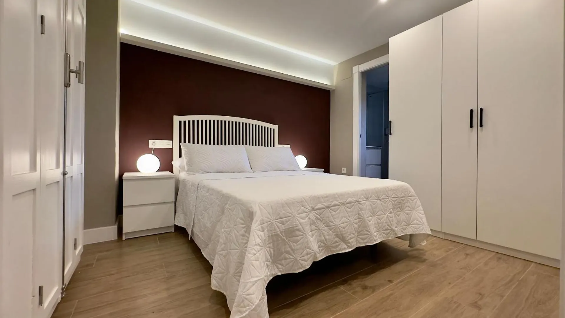 Apartamentos Anaya,1º,2º En Pleno Centro De Granada Apartman