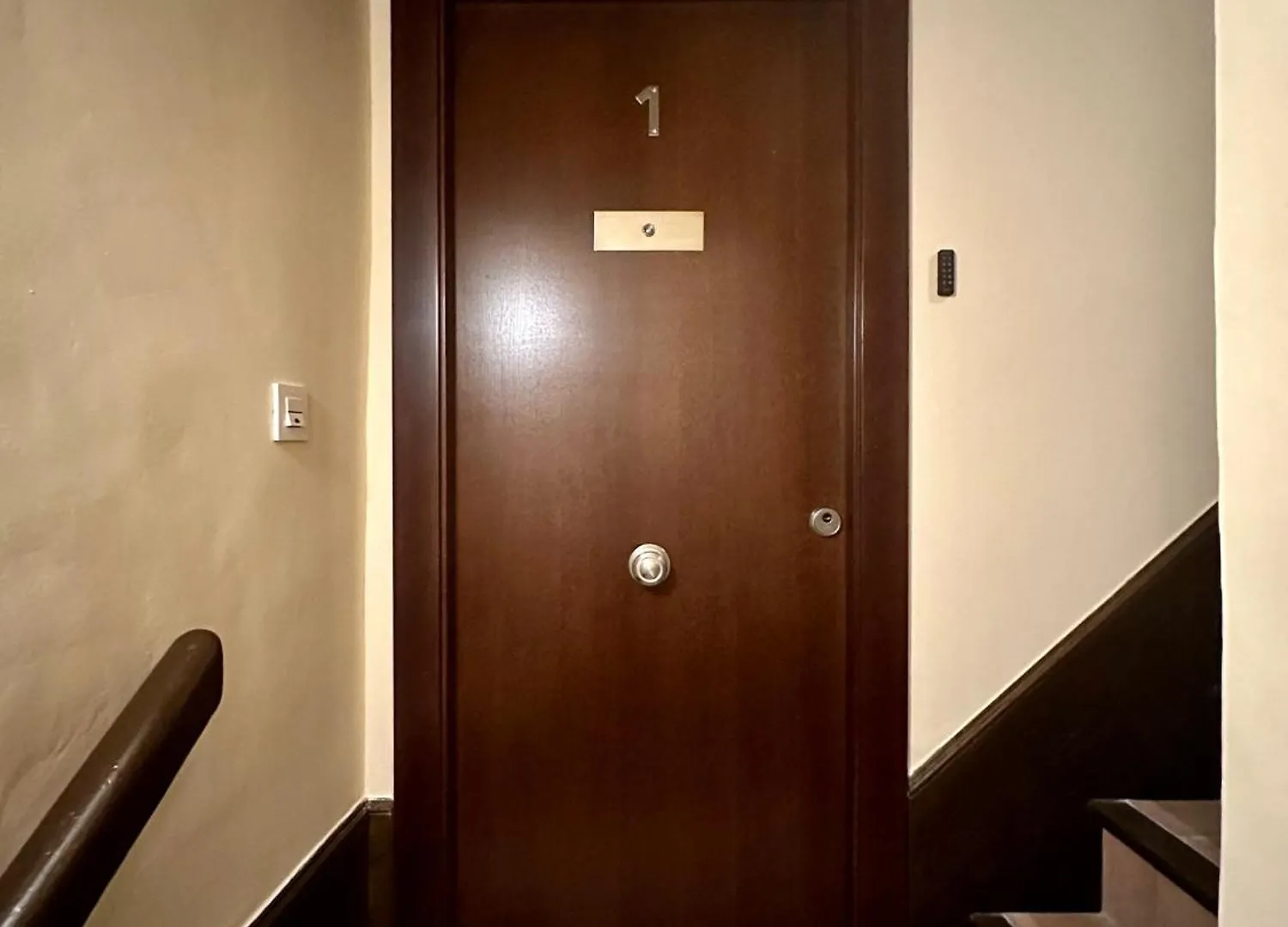 Apartamentos Anaya,1º,2º En Pleno Centro De Granada