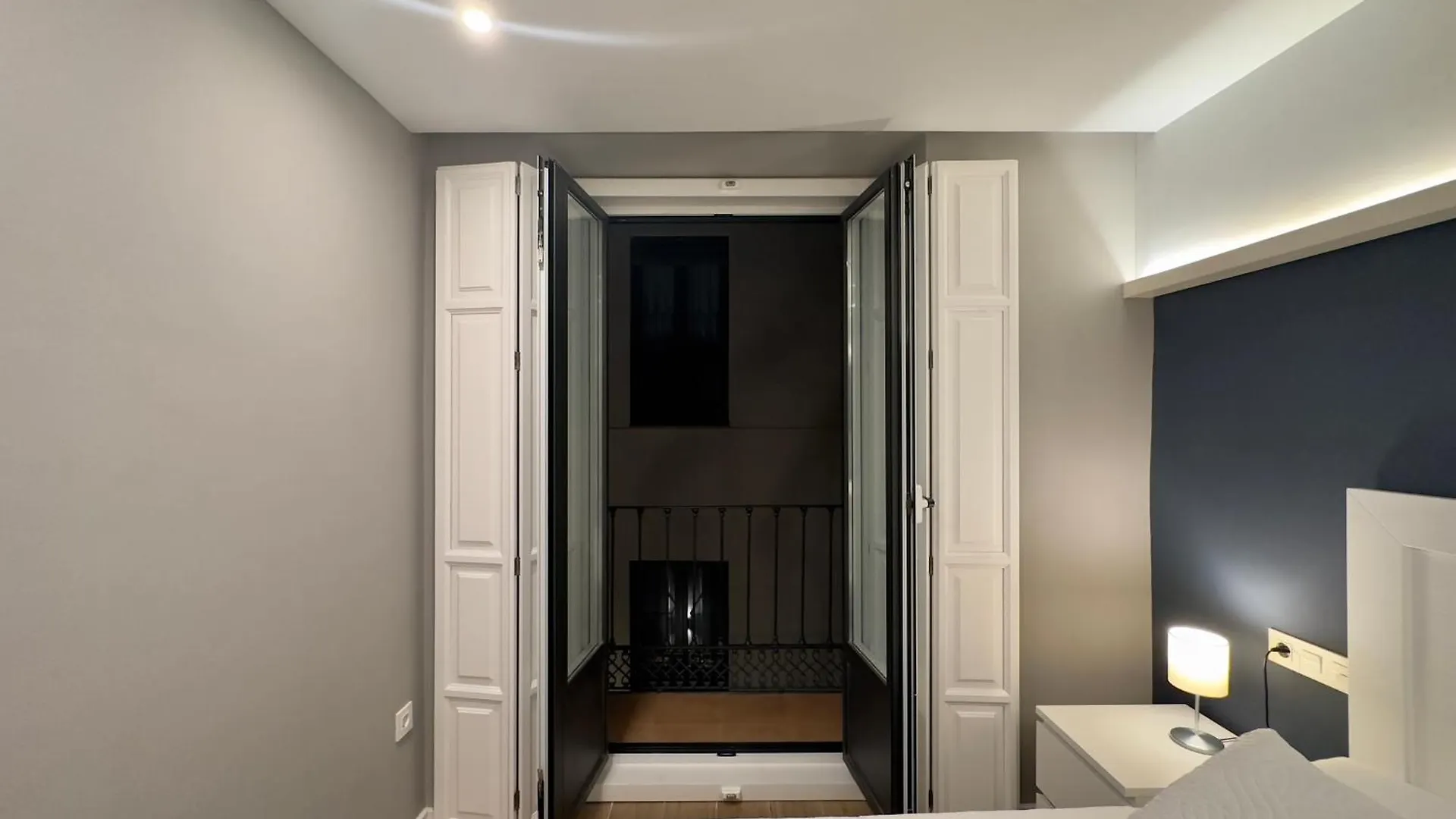 Apartamentos Anaya,1º,2º En Pleno Centro De 그라나다 0*,  스페인