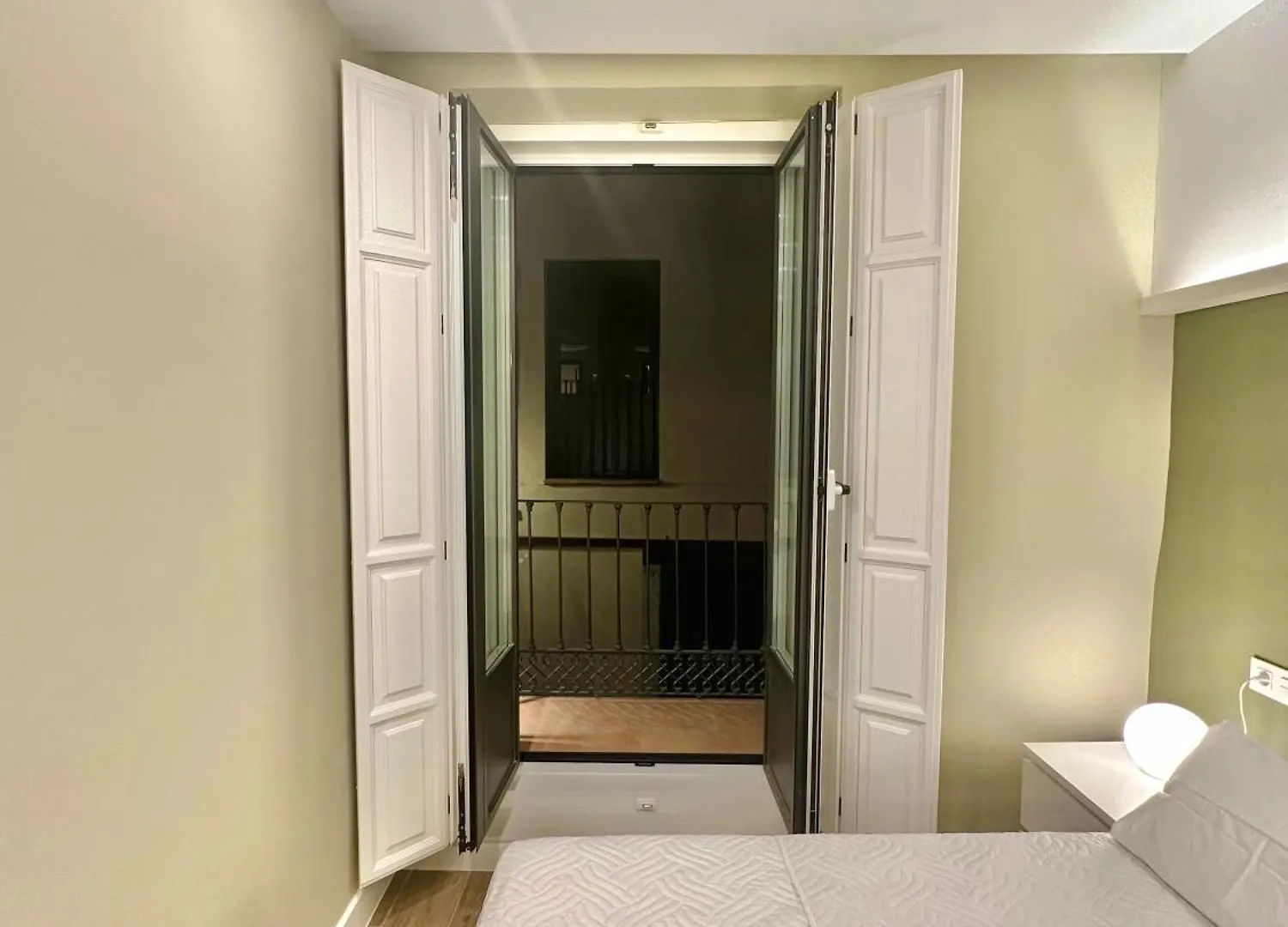 Apartamentos Anaya,1º,2º En Pleno Centro De 그라나다